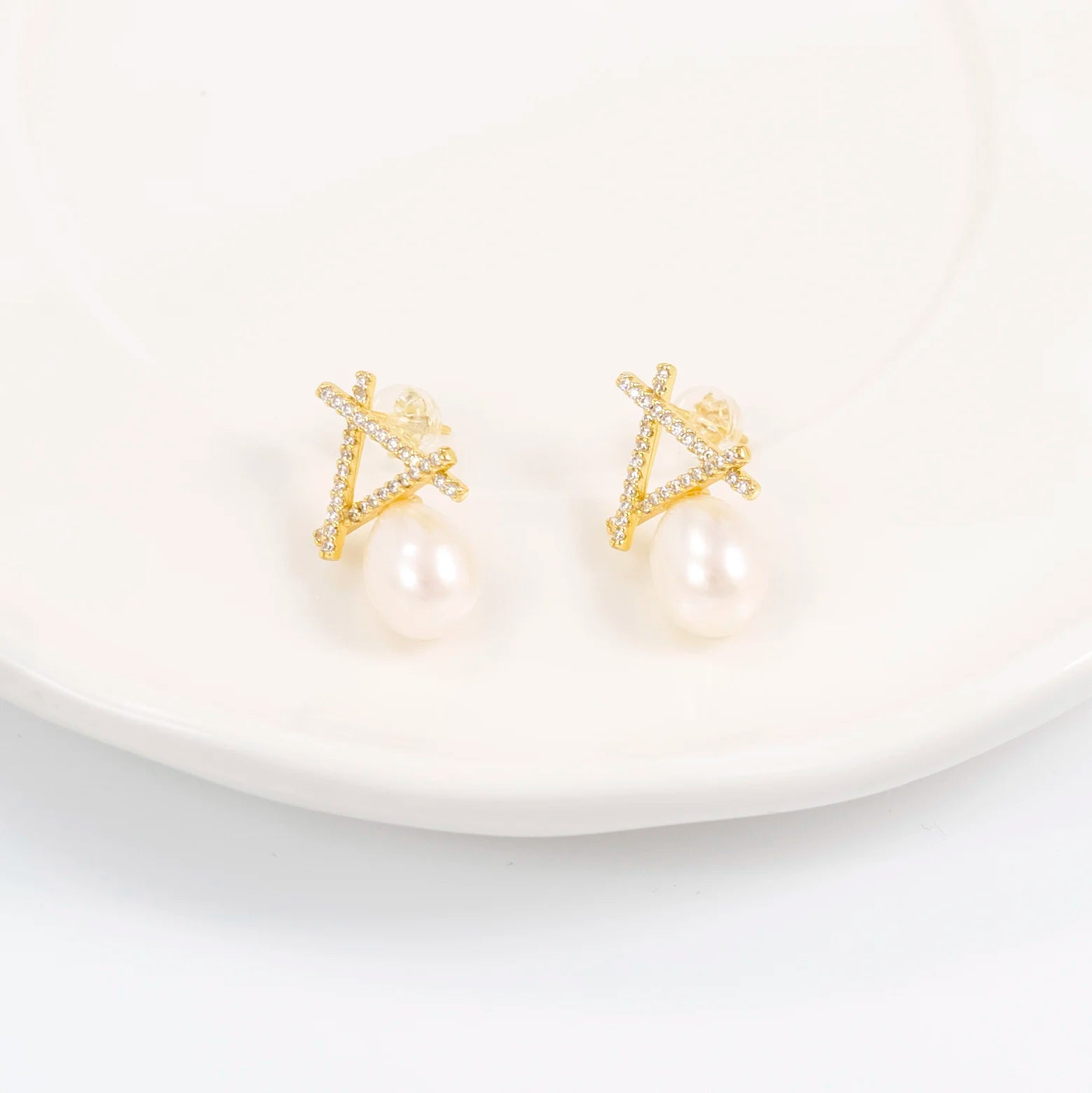 A-Frame White Freshwater Pearl Stud Earrings (8.5–9.5mm)