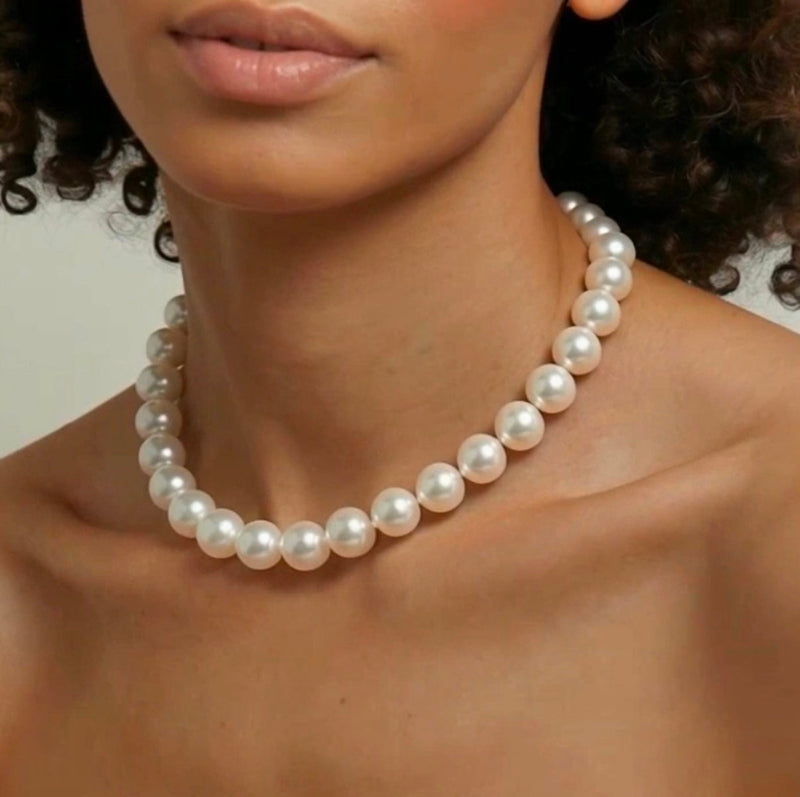 8.5-9.5mm White Freshwater Pearl Necklace - AAAA Quality