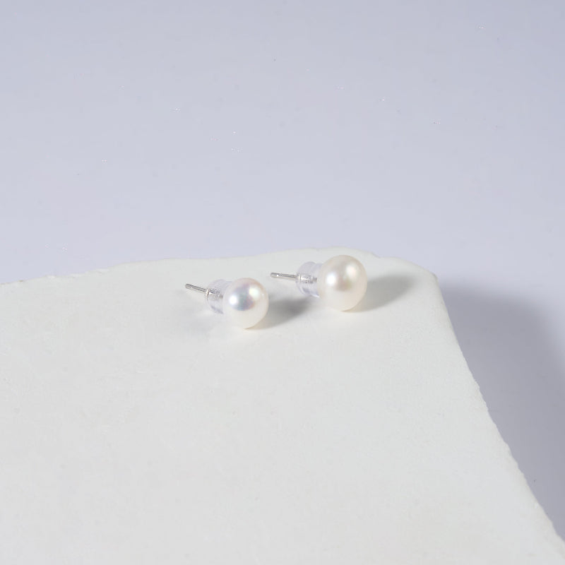 8mm White Freshwater Pearl Stud Earrings