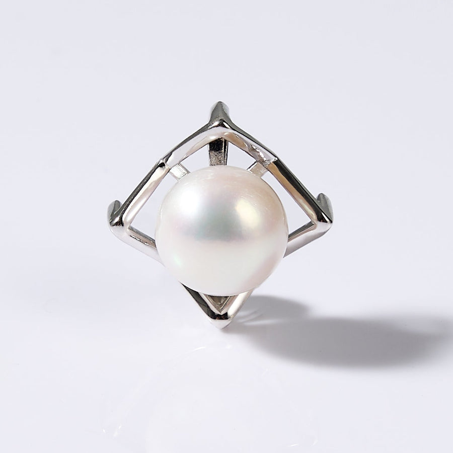 9.5-10.5mm White Freshwater Pearl Pendant Only — Chain Not Included