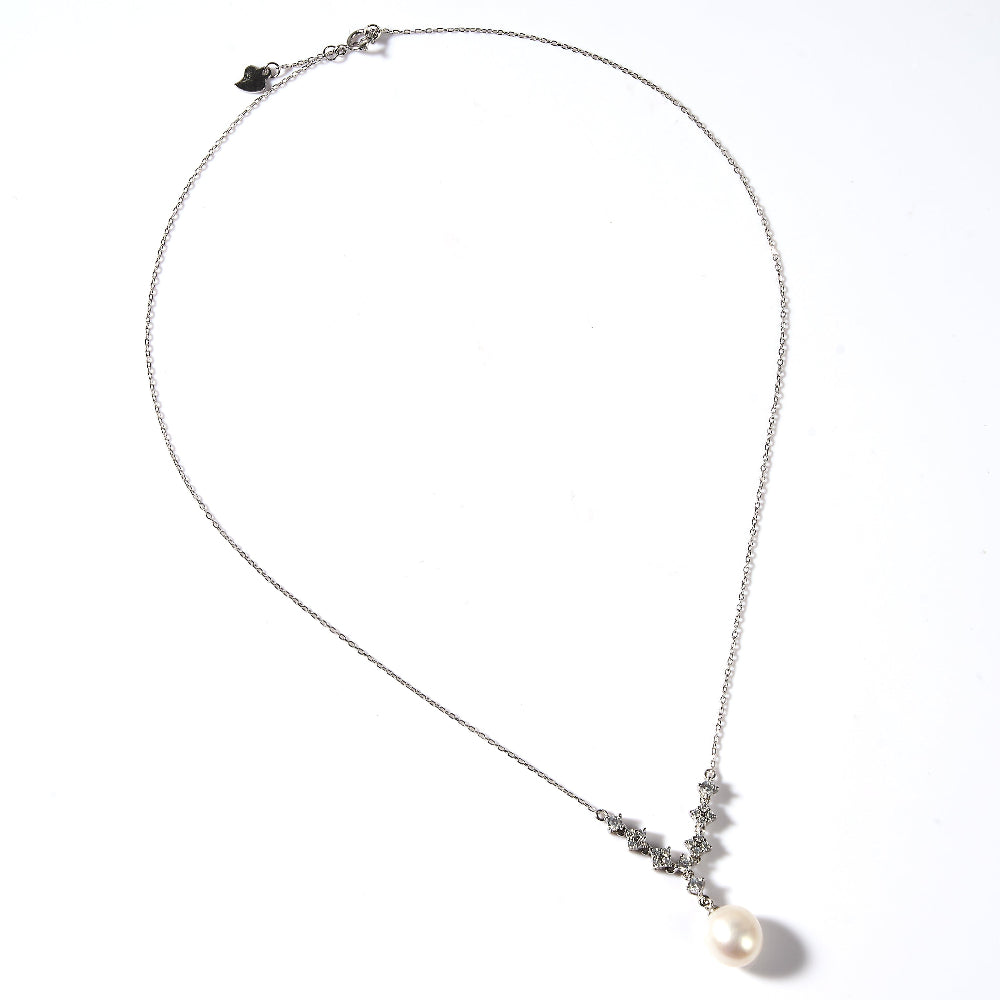 9.5-10.5mm White Freshwater Pearl Pendant