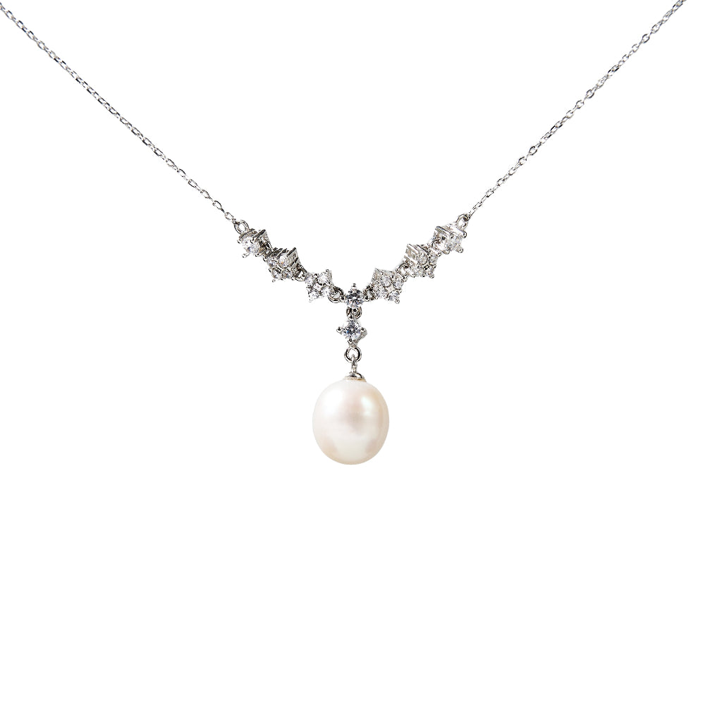 9.5-10.5mm White Freshwater Pearl Pendant