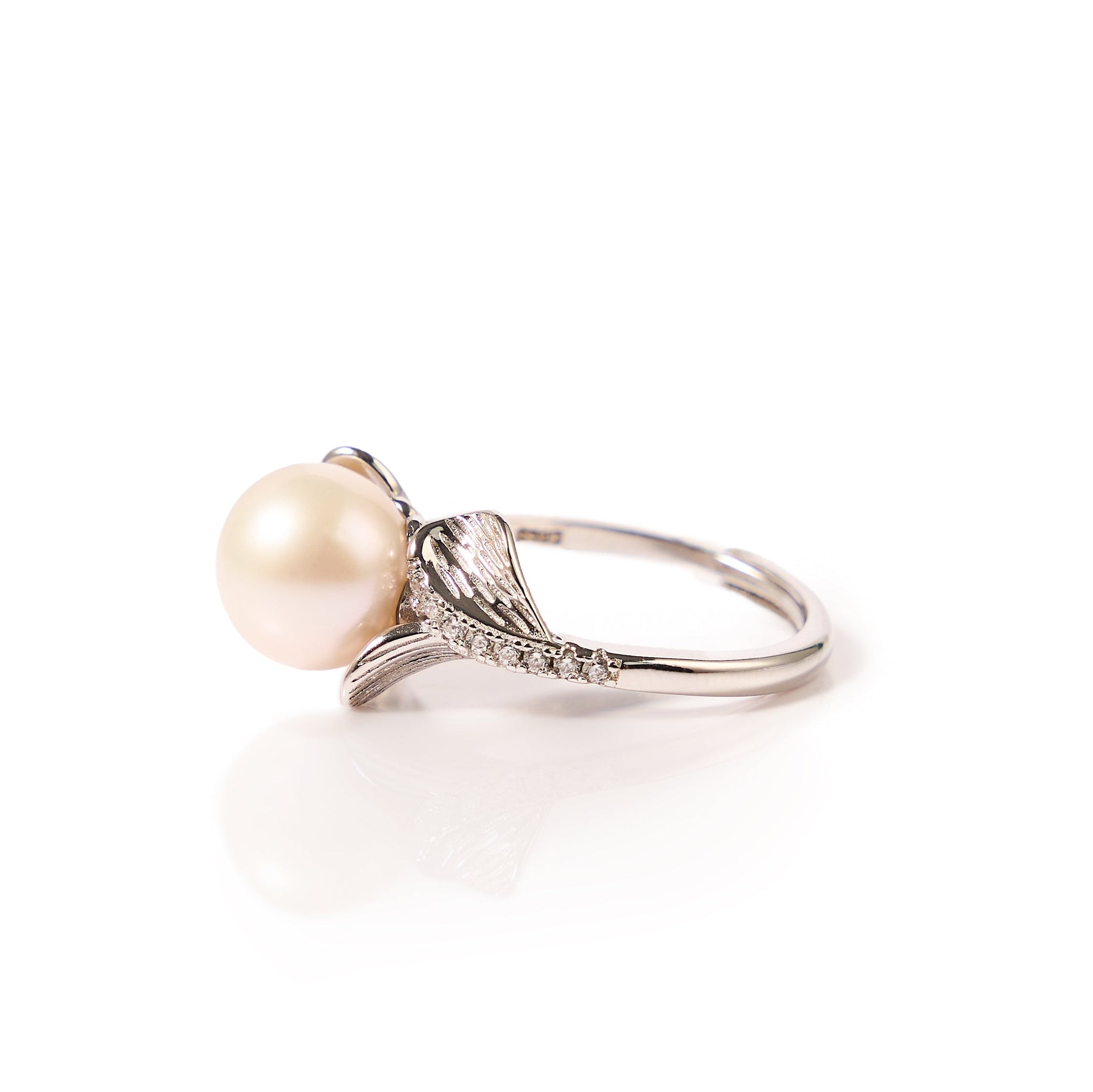 8.5-9.5mm Wing Freshwater Pearl Ring-AAA Quality