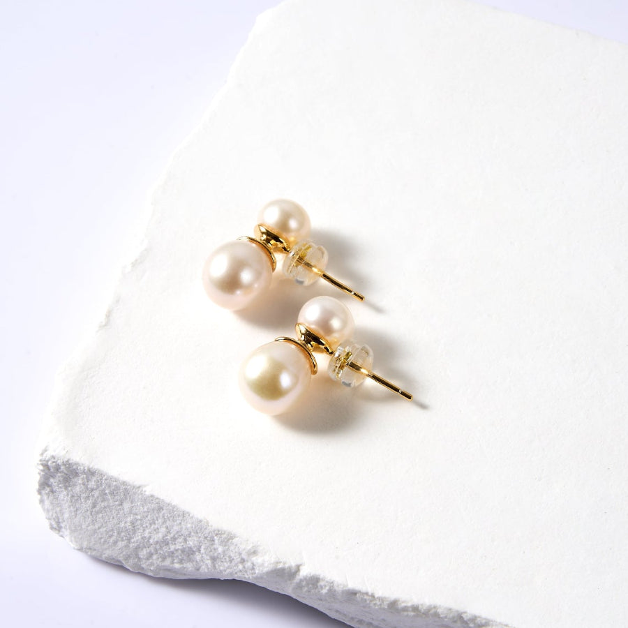 7.5-8.5mm White Freshwater Pearl Stud Earrings