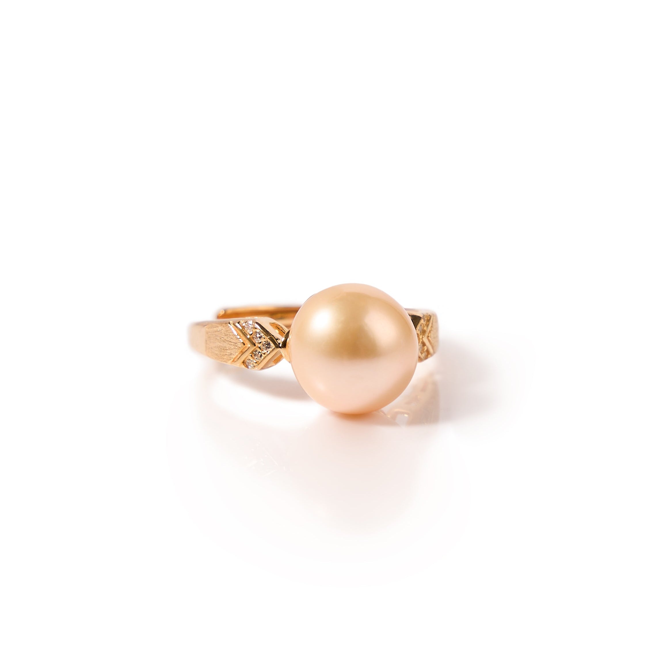9.5-10.5mm Golden Freshwater Pearl Ring-AAA Quality