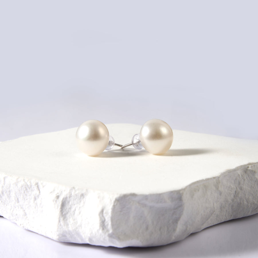 10.5-11.5mm White Freshwater Pearl Stud Earrings