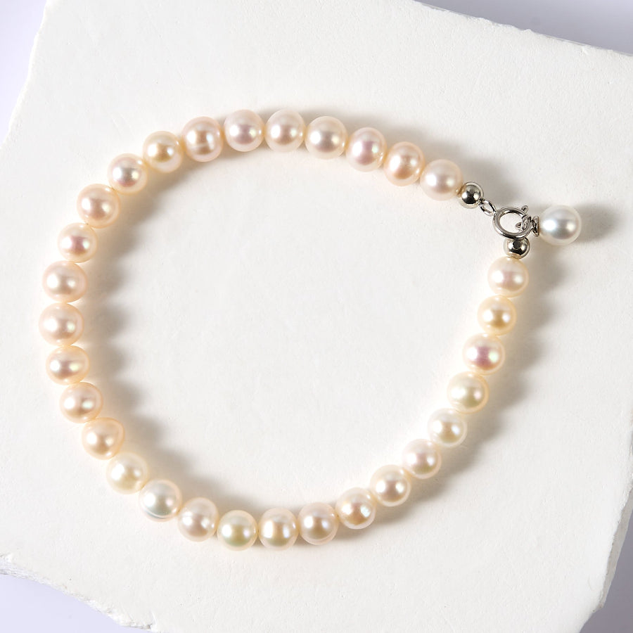 5-5.6mm White Freshwater Pearl Bracelet
