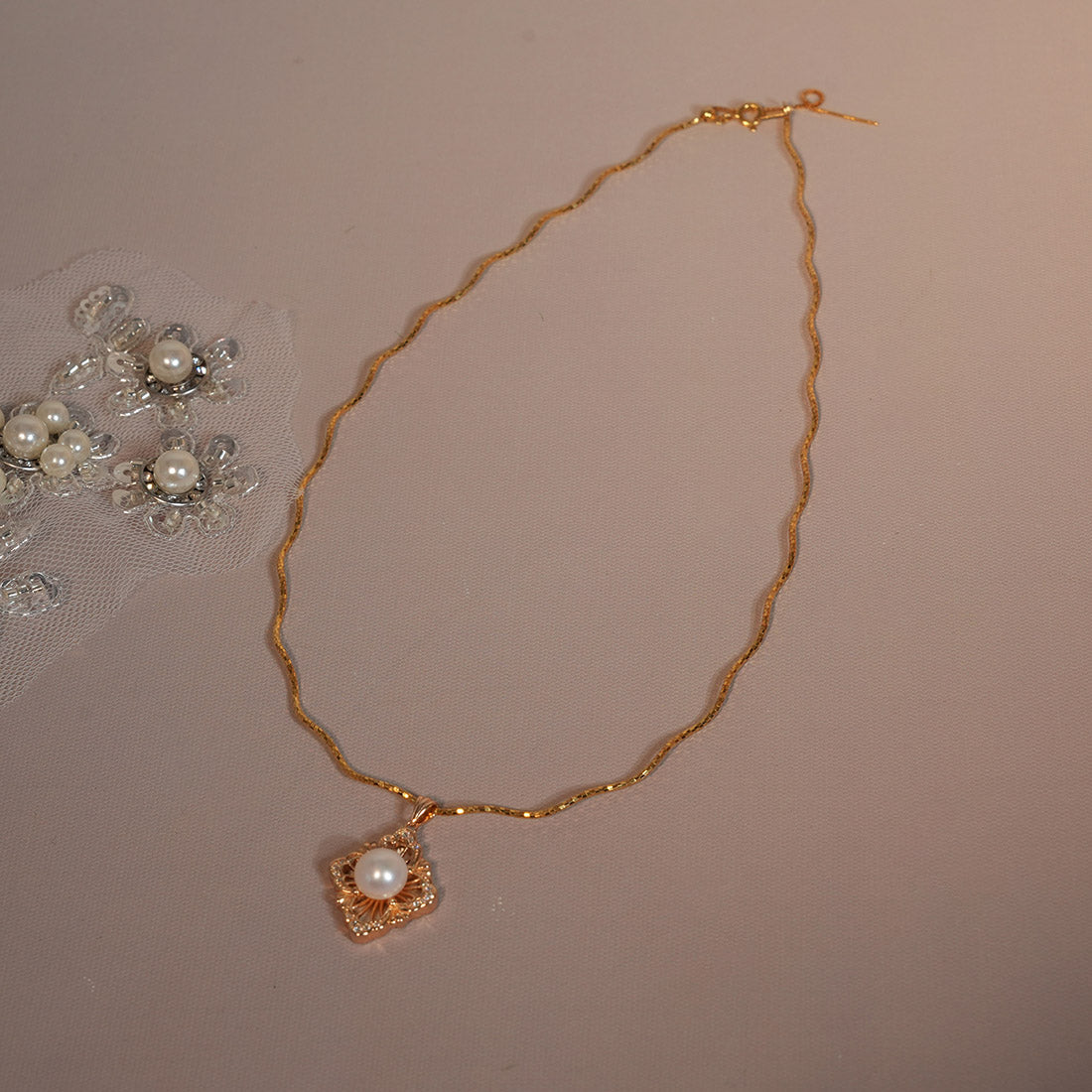 Himmlische Barockperlen-Schlosskette