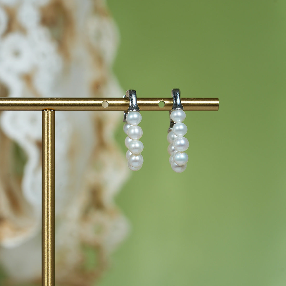 Miss Amara Elegant Pearl Huggie Earrings
