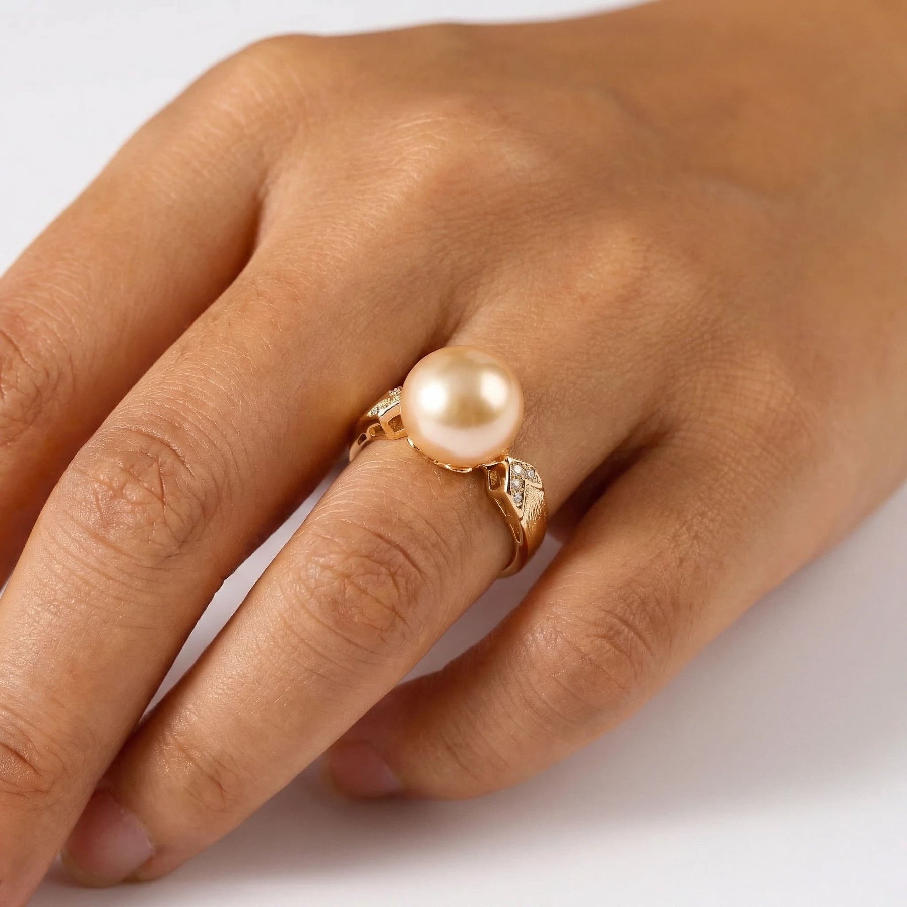 9.5-10.5mm Golden Freshwater Pearl Ring-AAA Quality