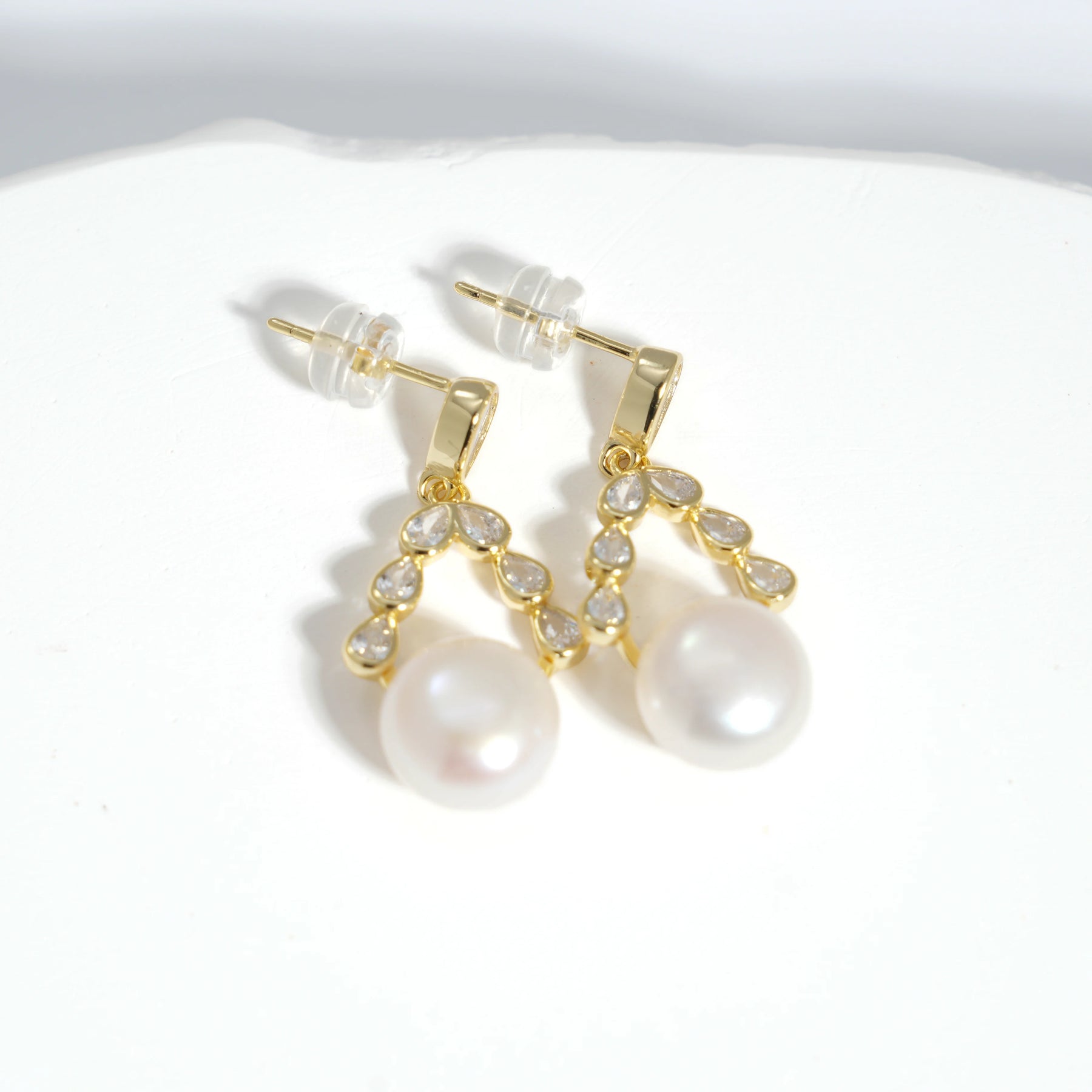 Leaf-Arc White Freshwater Pearl Stud Earrings