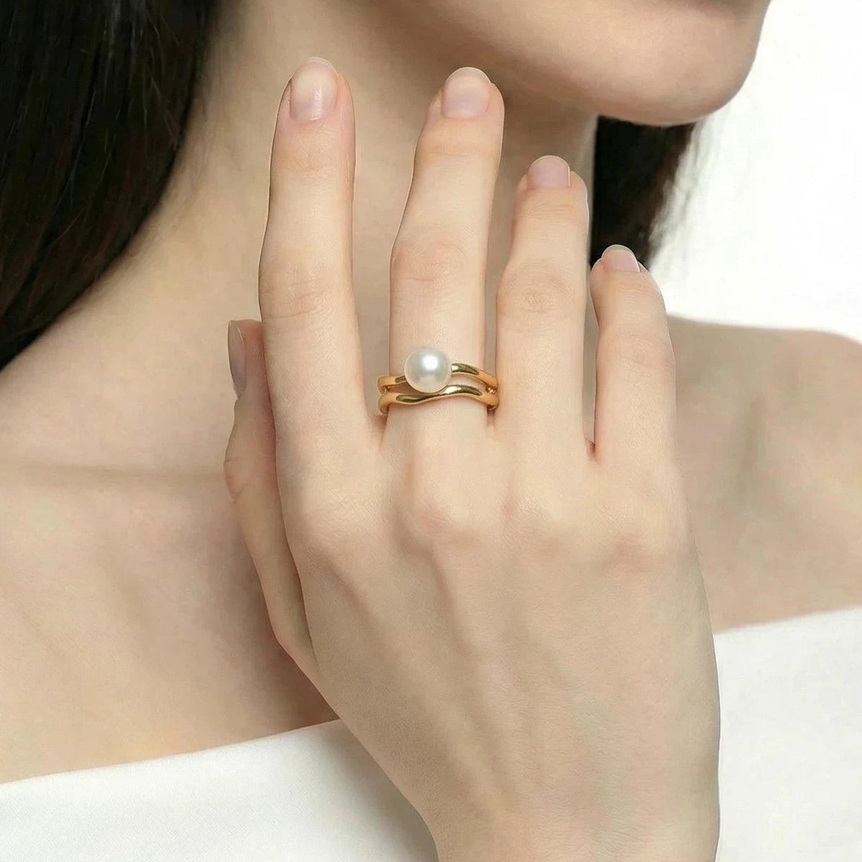 Double-Wave Freshwater Pearl Ring 7.5–8.5mm