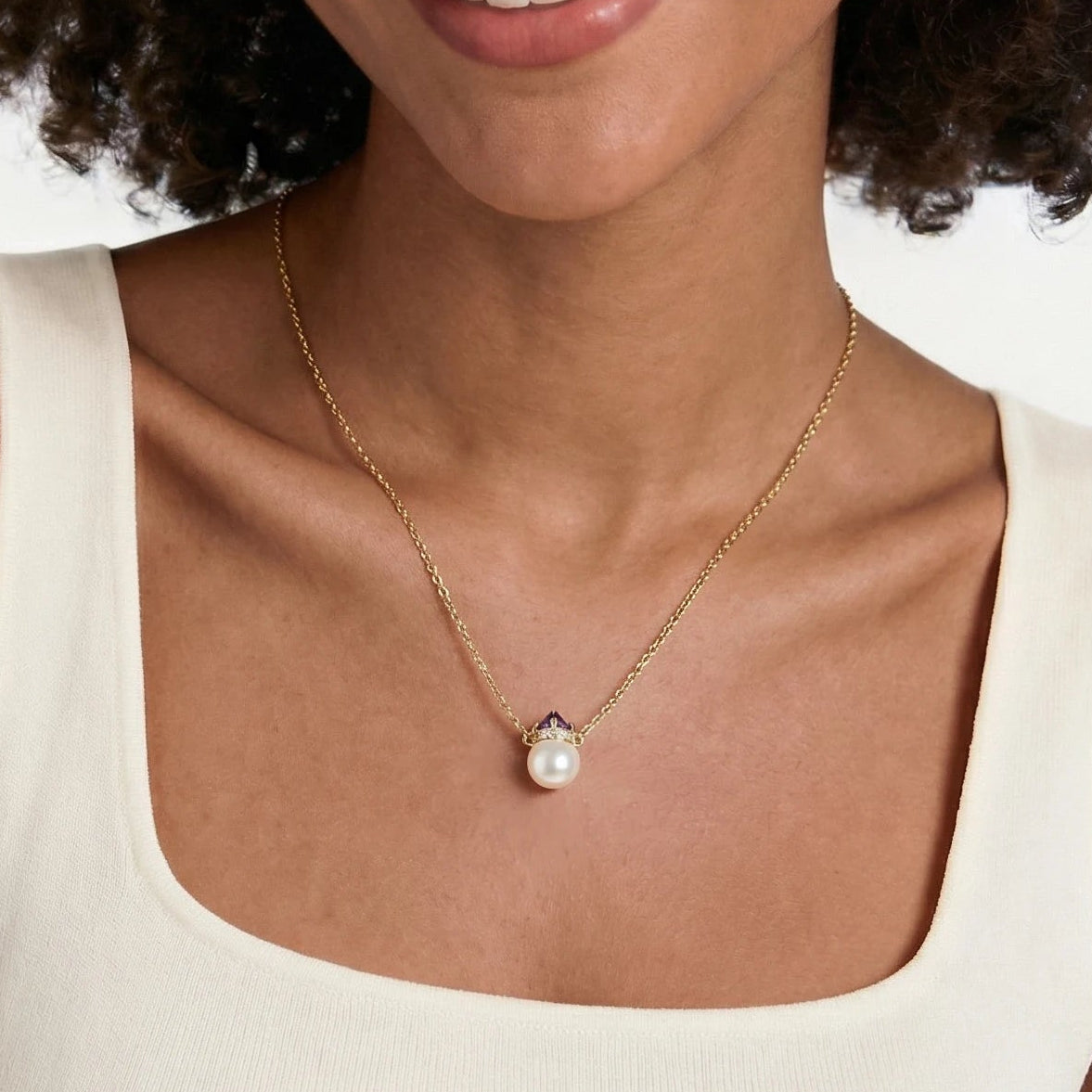Crown-Top Purple Gem White Freshwater Pearl Pendant