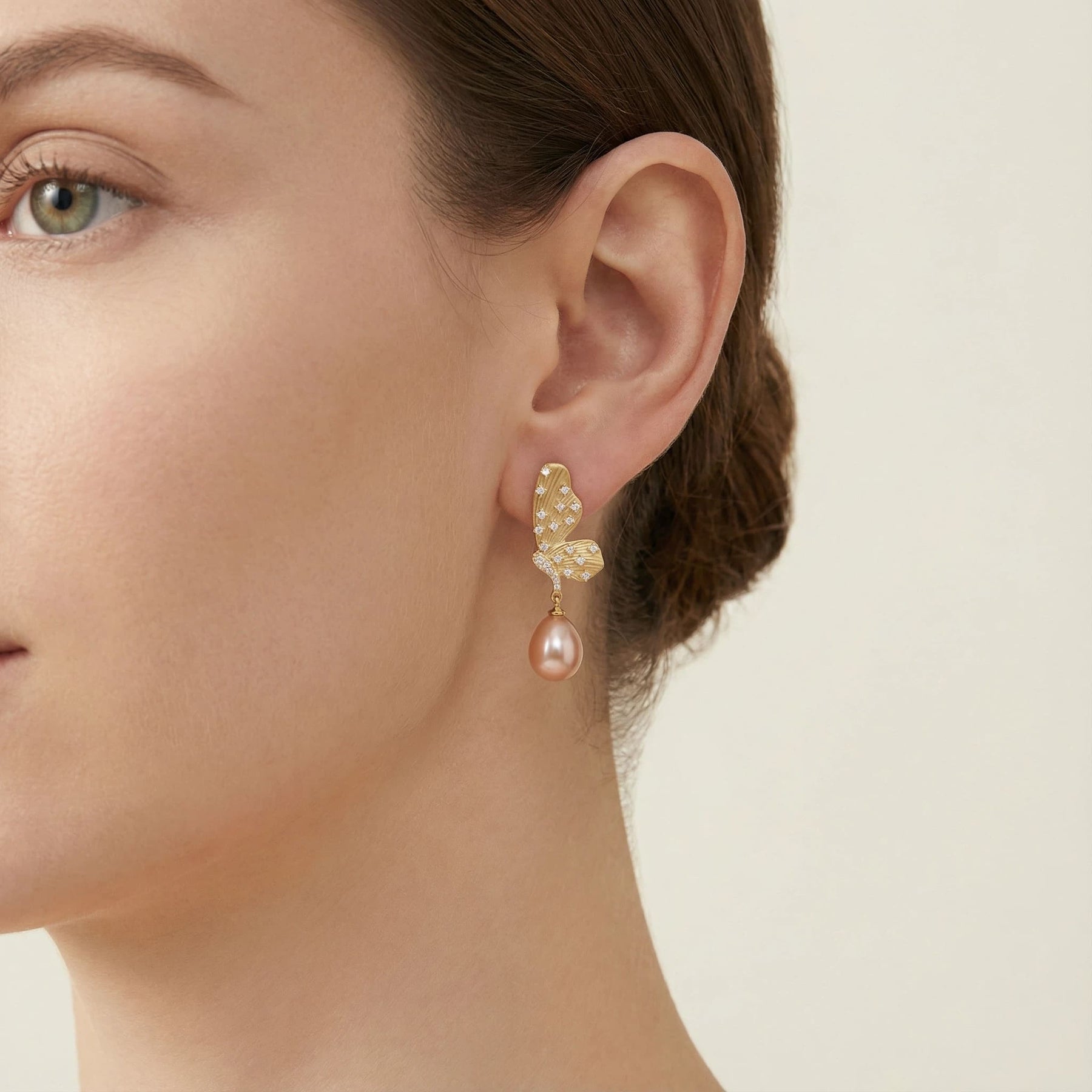 8.5-9.5mm Butterfly Freshwater Pearl Stud Earrings