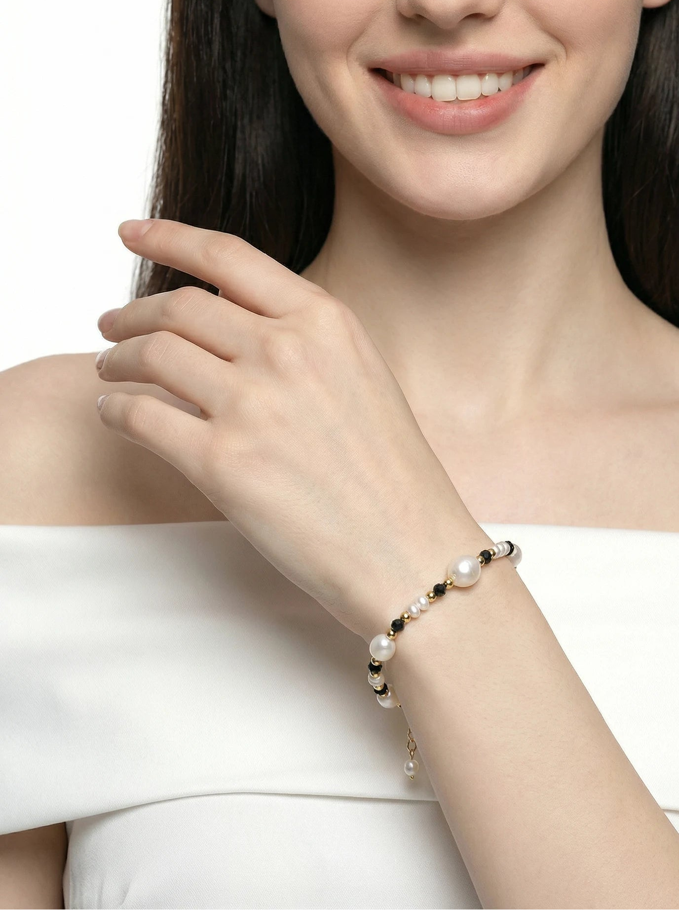 Freshwater Pearl & Lapis Lazuli Bracelet