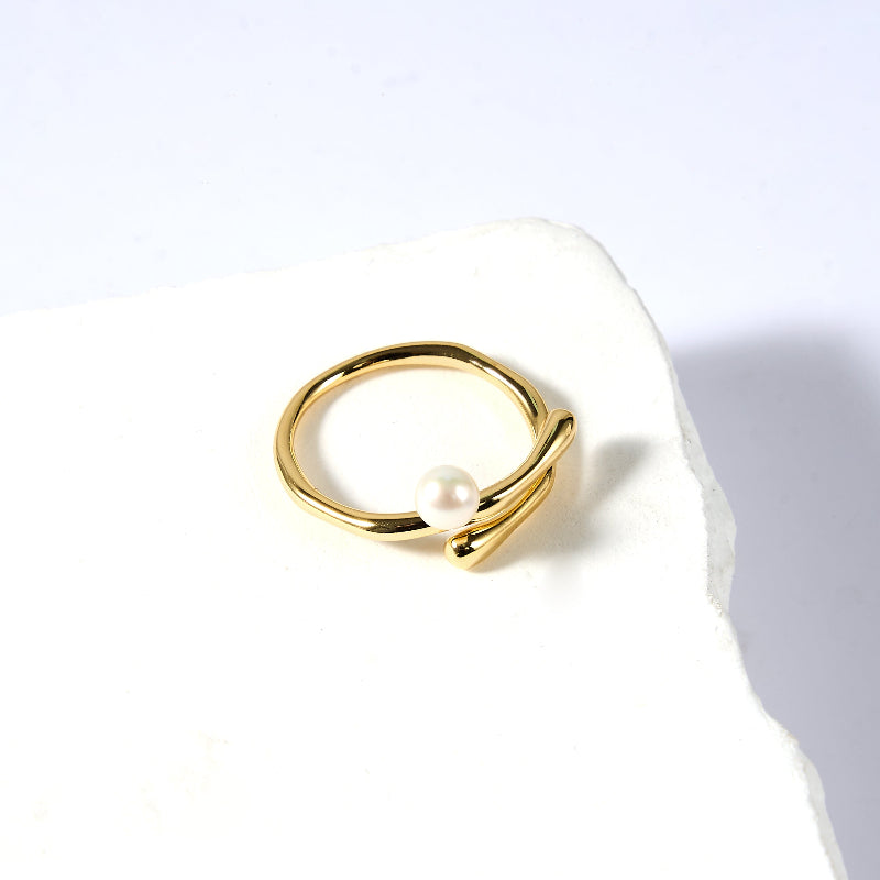 4-4.5mm White Freshwater Pearl Ring