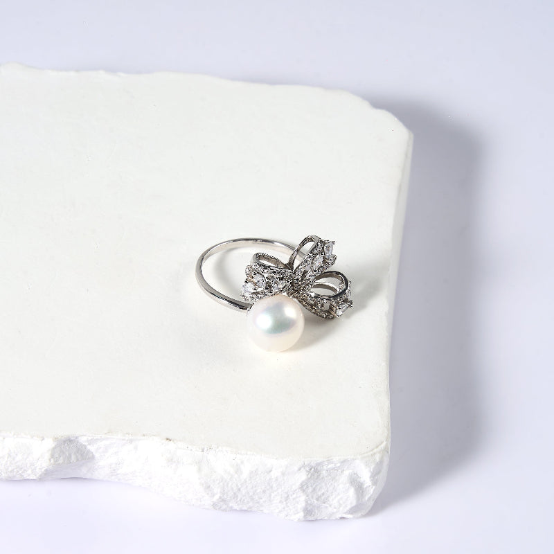 9.5-10.5mm White Freshwater Pearl Ring