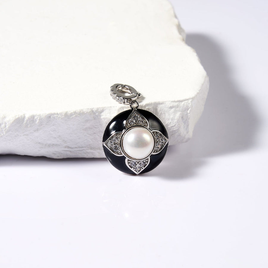 8.5-9.5mm White Freshwater Pearl Pendant Only — Chain Not Included