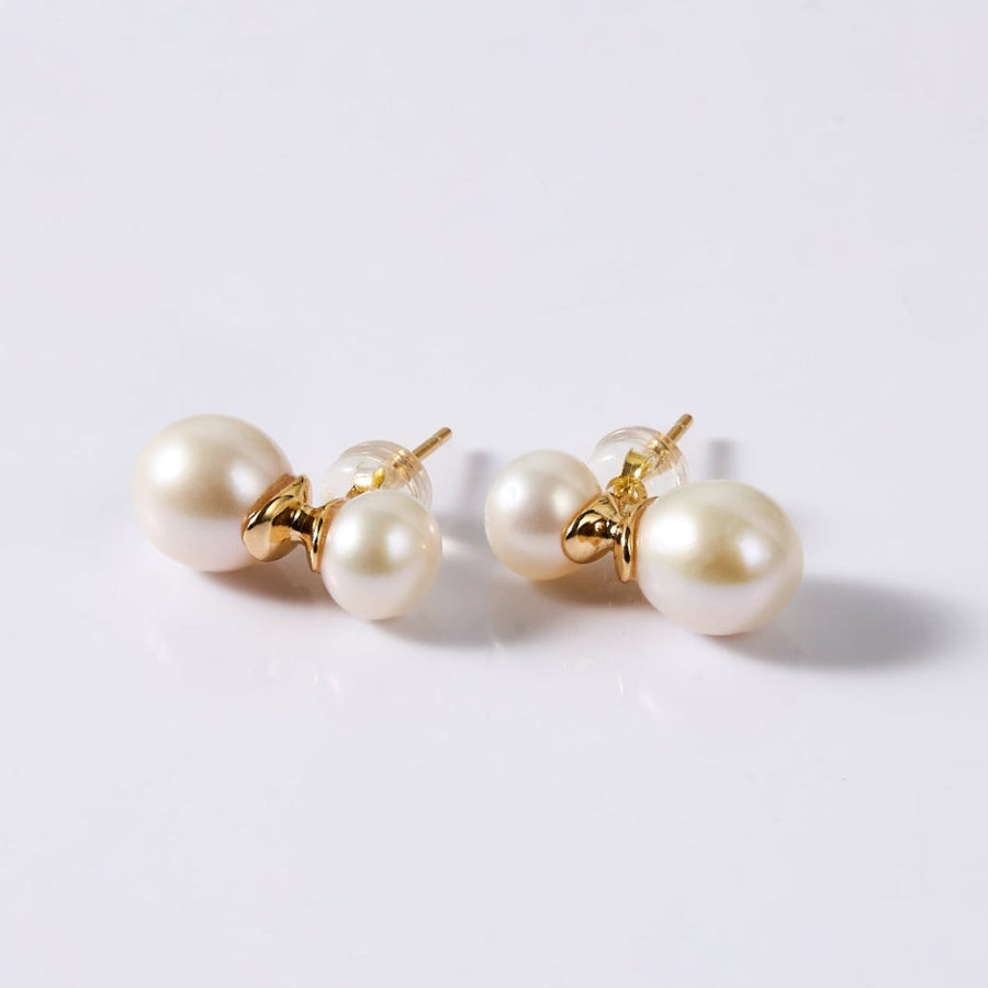7.5-8.5mm White Freshwater Pearl Stud Earrings