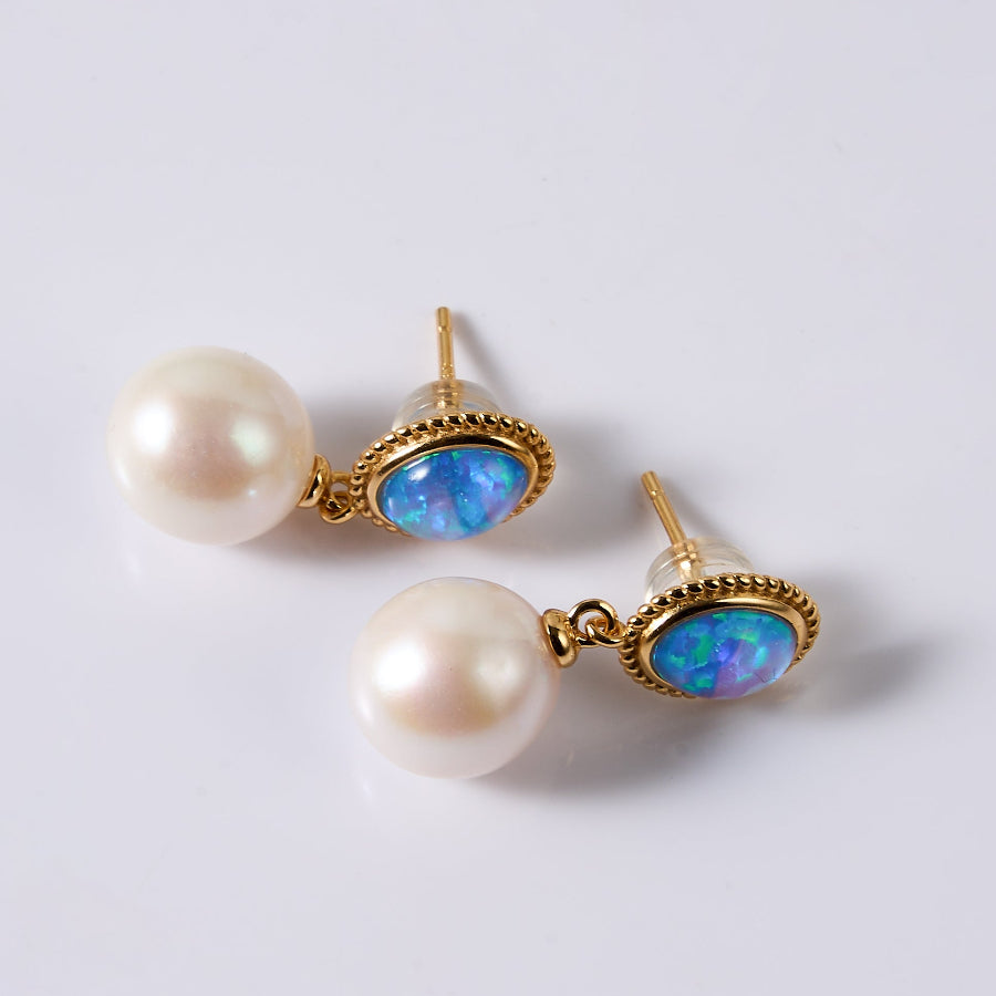 9.5-10.5mm White Freshwater Pearl Stud Earrings