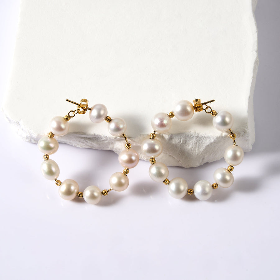 6.5-7.5mm White Freshwater Pearl Stud Earrings