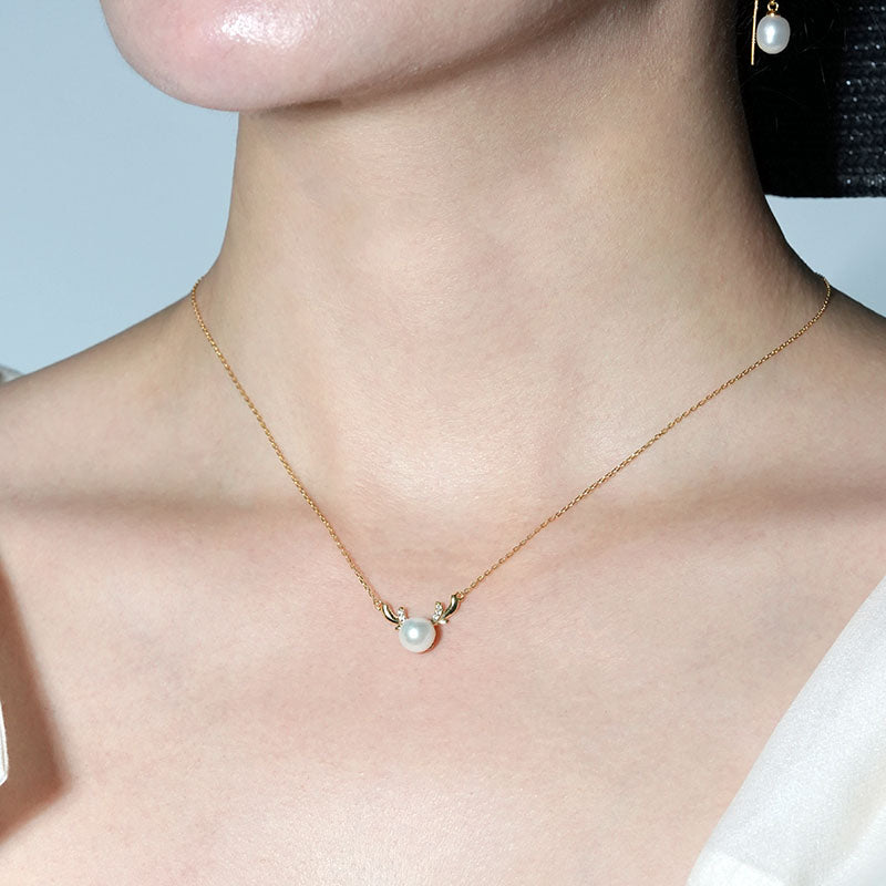 Ätherische Geweih-Strahlenperlenkette