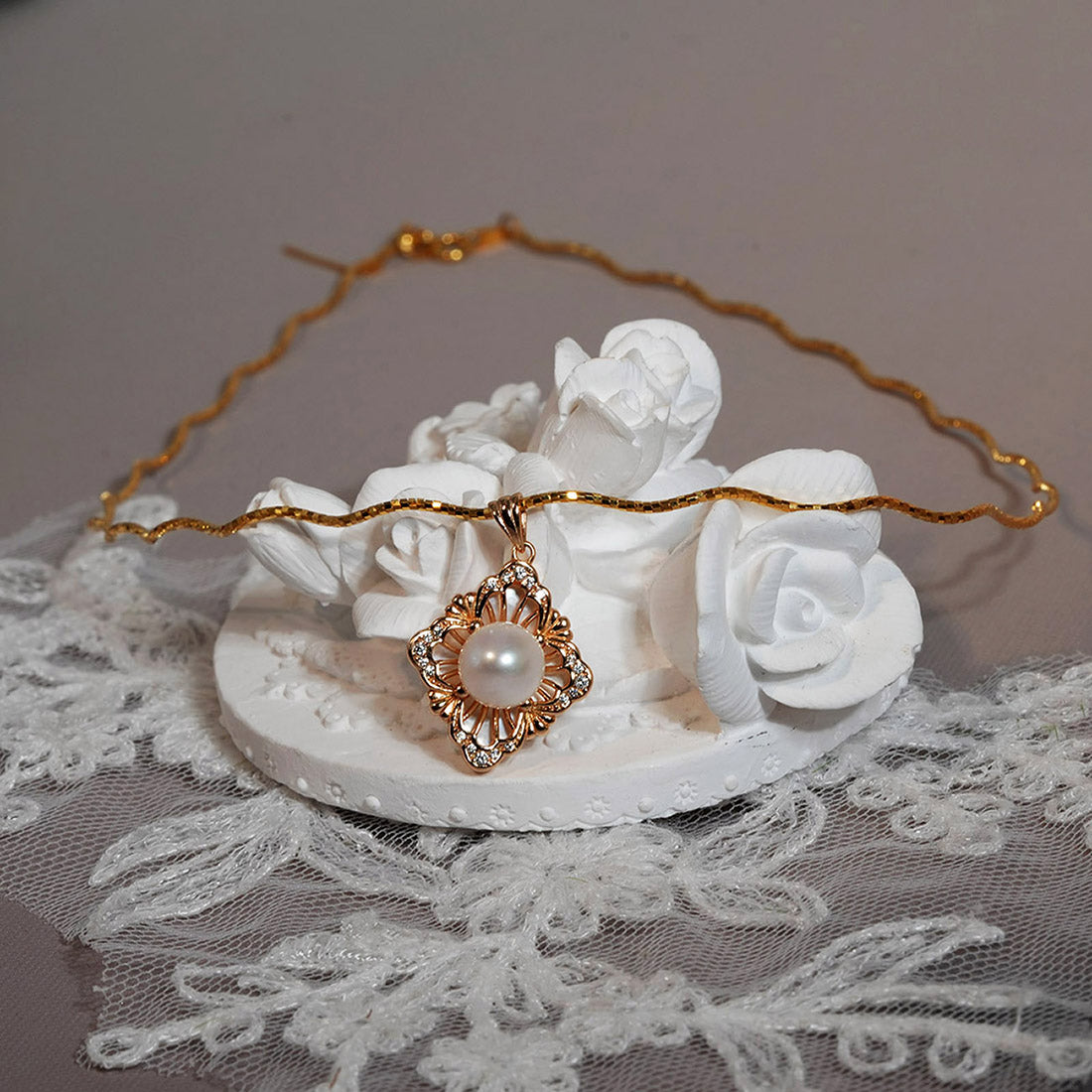 Himmlische Barockperlen-Schlosskette
