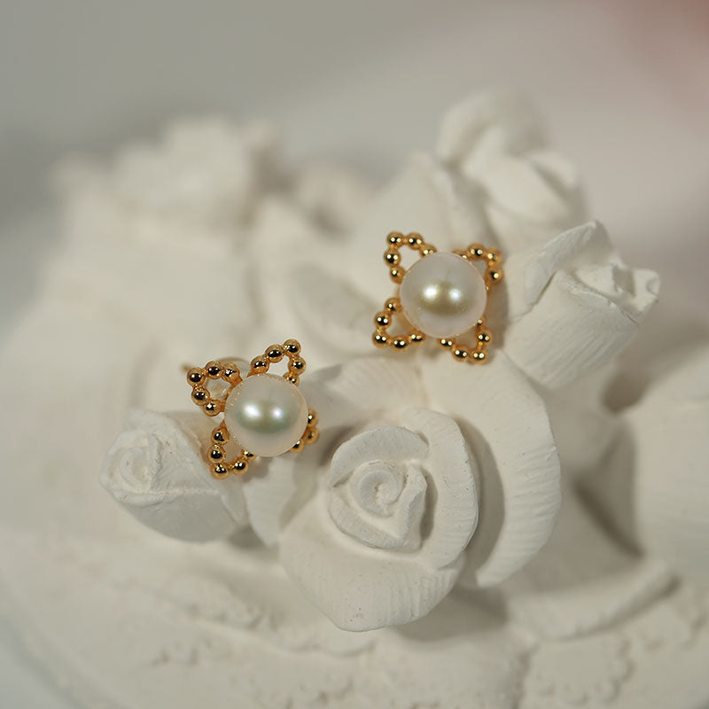 Prism Metal Bead Floral Pearl Stud Earrings
