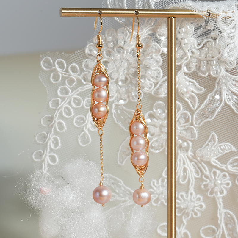 Rosy Pod Asymmetrical Pearl Earrings