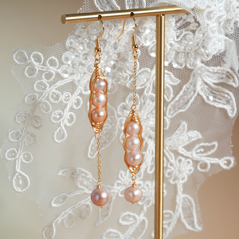 Rosy Pod Asymmetrical Pearl Earrings