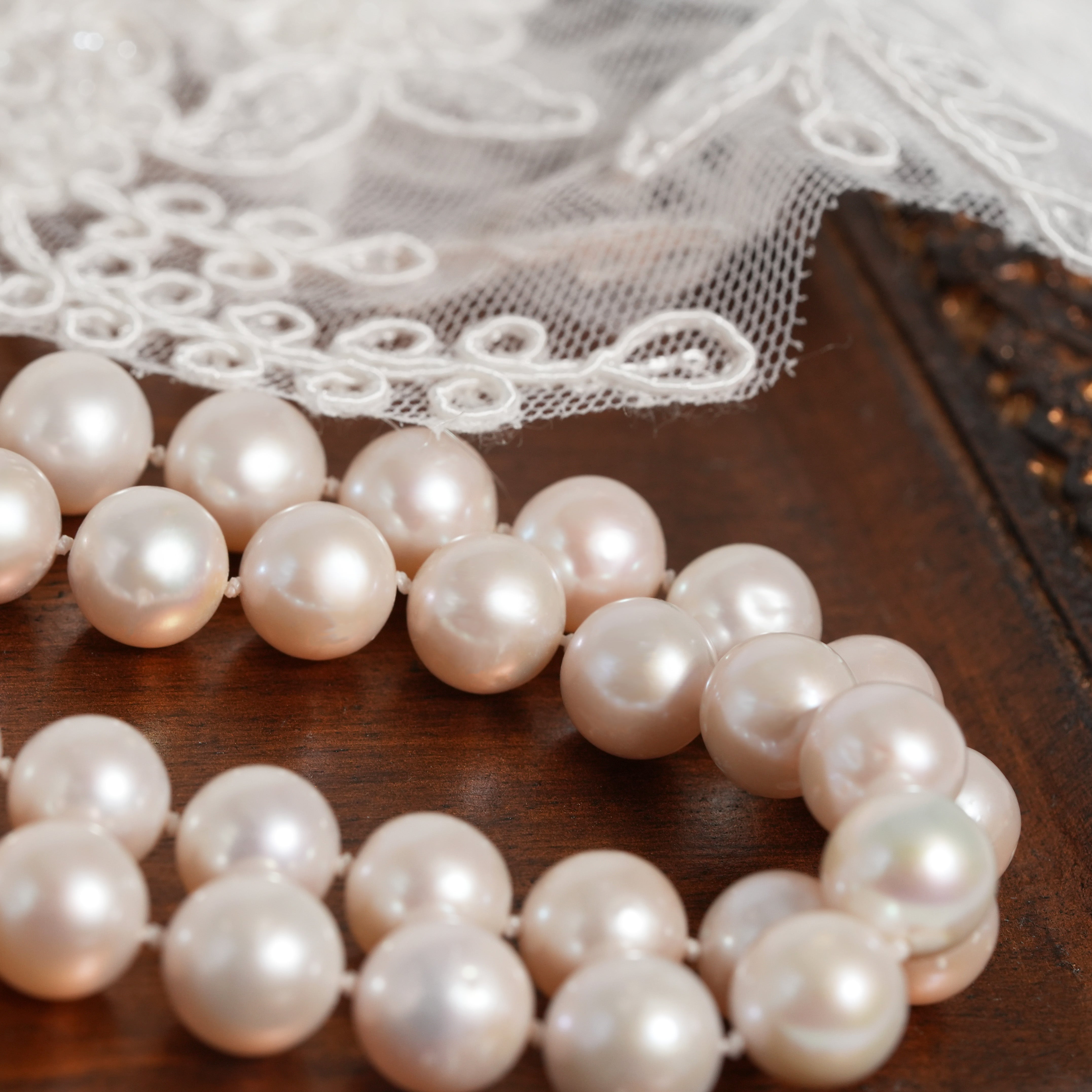 Selene Drift White Freshwater Pearl Necklace
