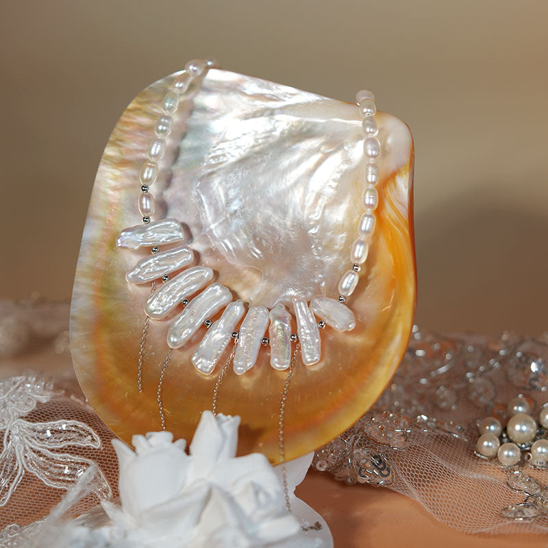 Venus Spikes Barockperlen-Quastenhalskette