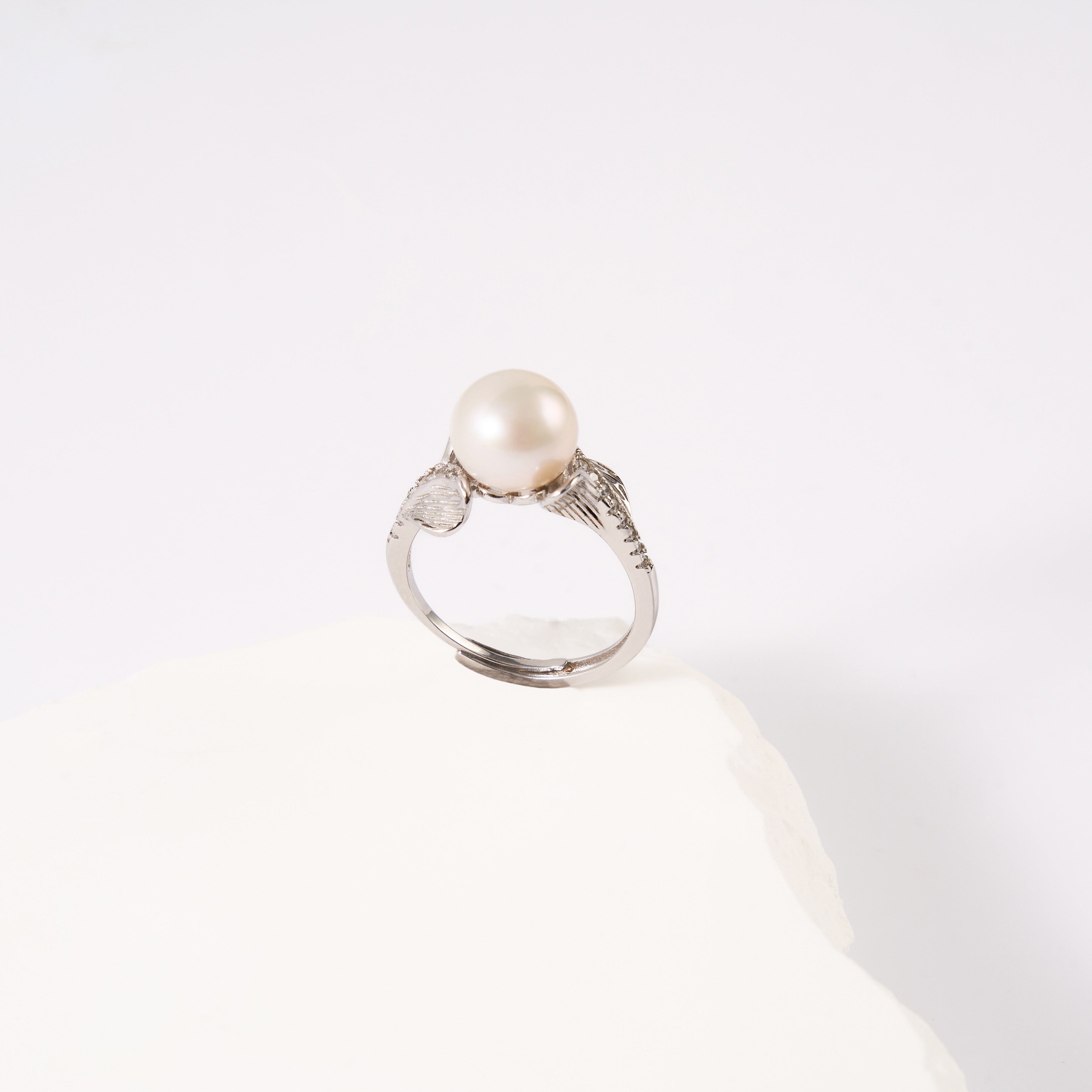 8.5-9.5mm Wing Freshwater Pearl Ring-AAA Quality