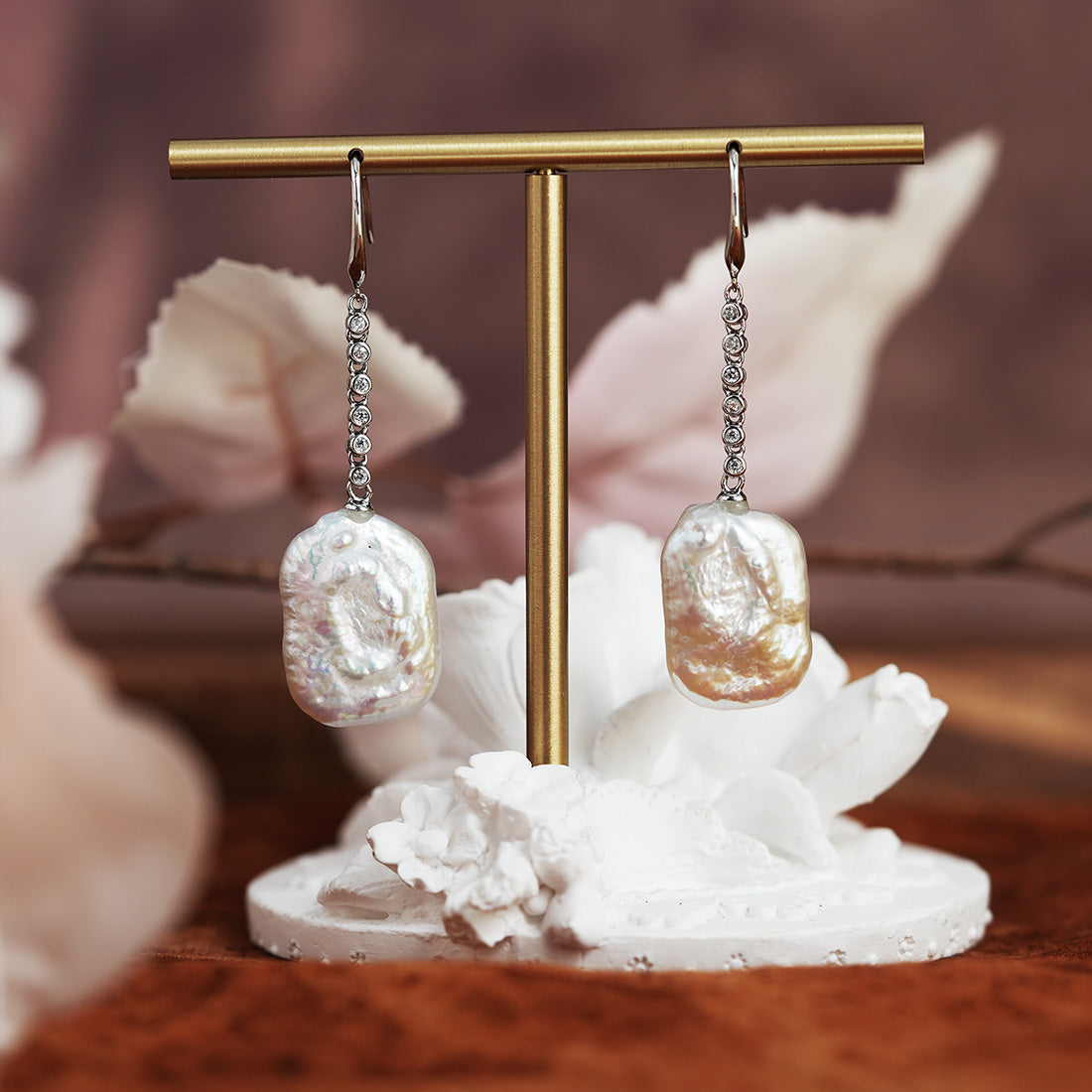Zirconia-Trimmed Chain Baroque Pearl Earrings